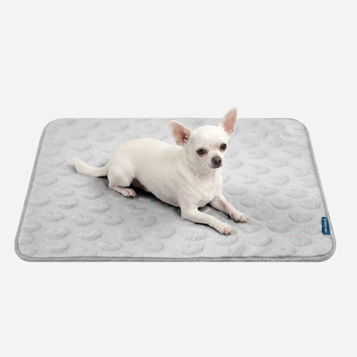 Frostcore™ Cooling Mat - Hearts Grey
